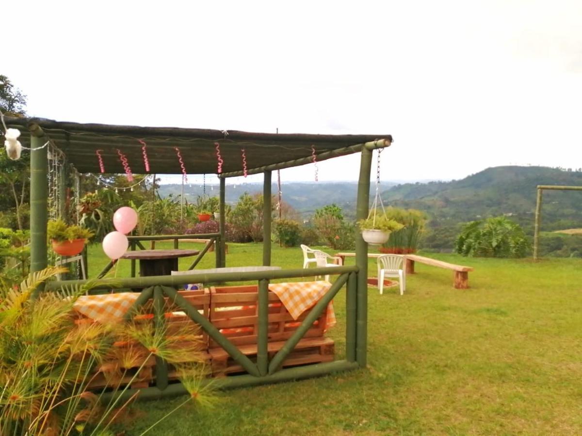 Finca turistica Santa Clara Ostello Calarcá Esterno foto