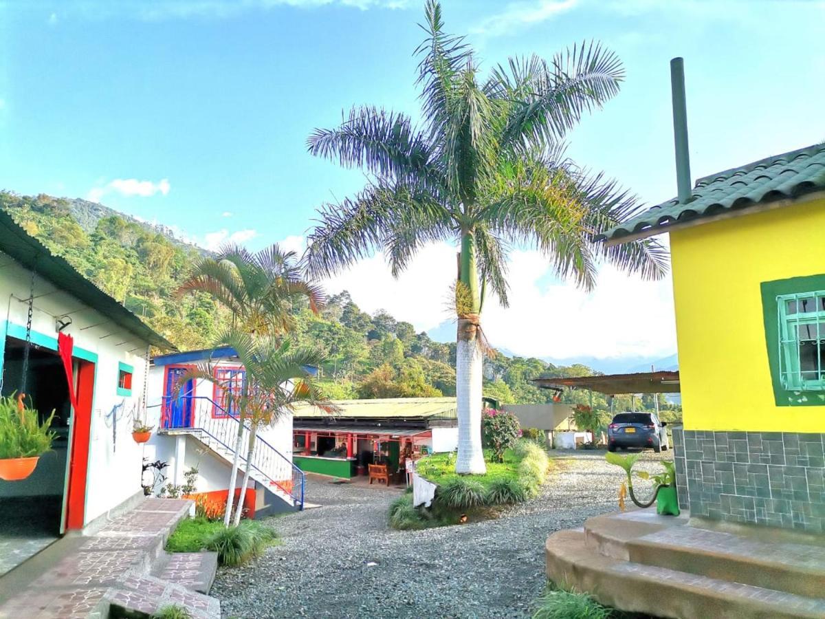 Finca turistica Santa Clara Ostello Calarcá Esterno foto